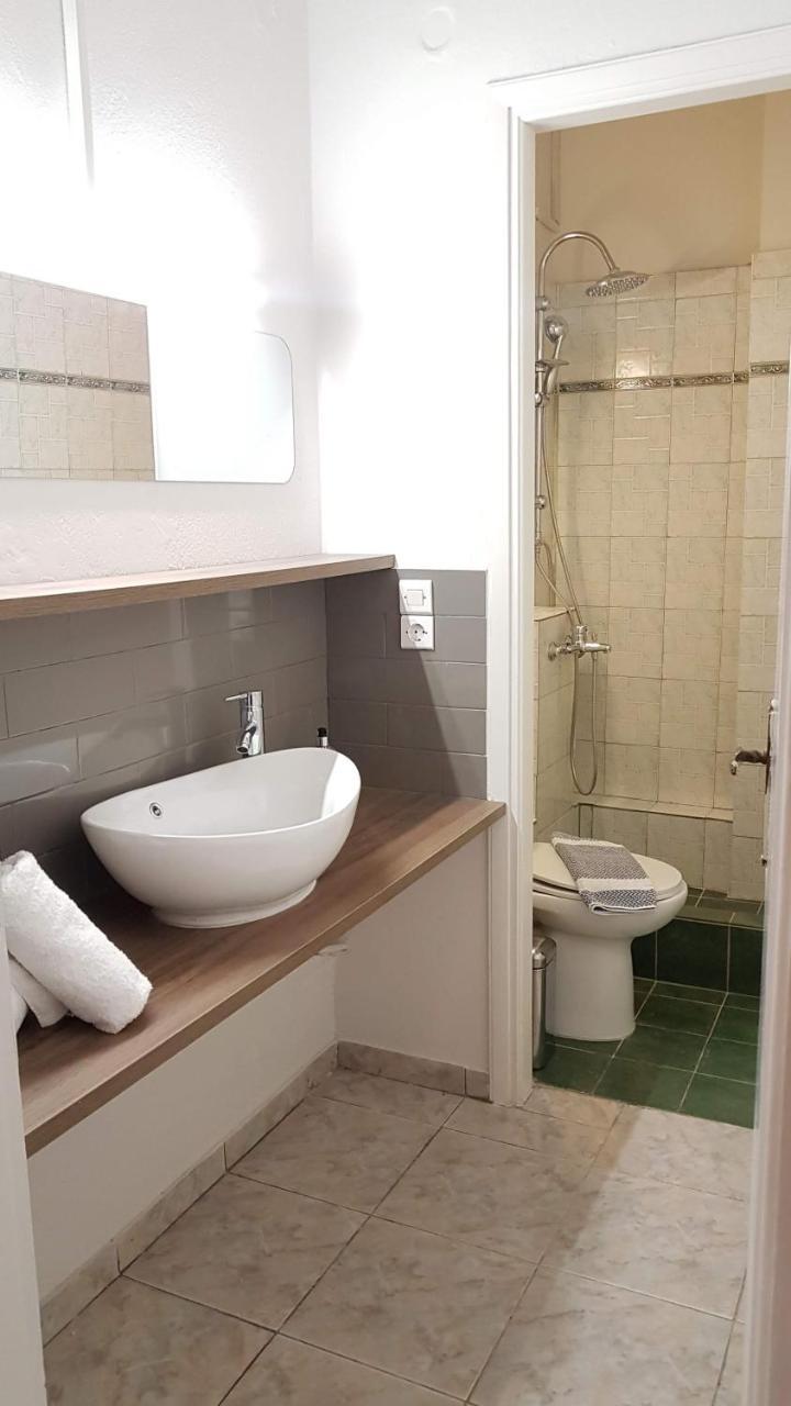 Palette Apartment Bamboo - Athens Center, 6 Bd, 3 Bath Kültér fotó